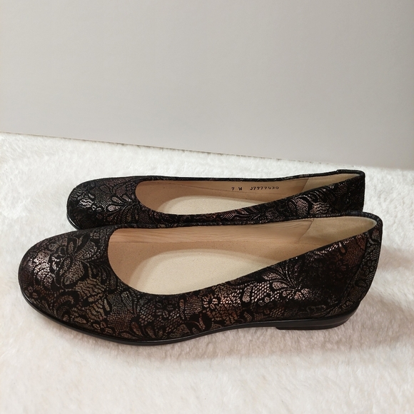 SAS Scenic Ballet Black Lace Flats - Size 9 - Picture 8 of 8